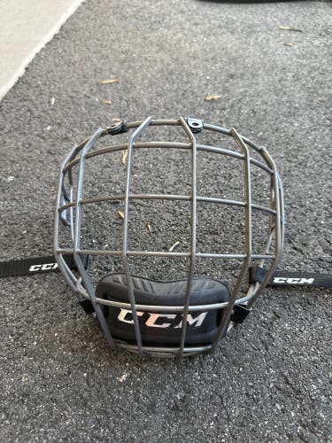 CCM Helmet Cage