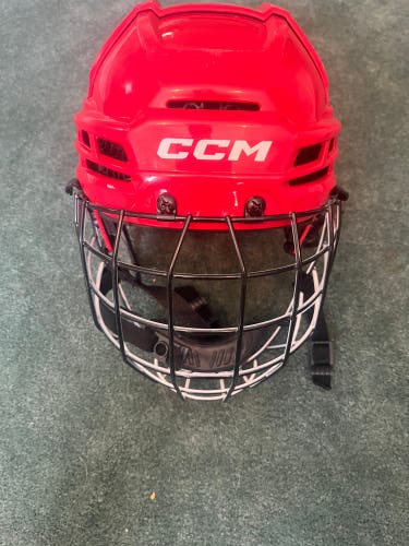 CCM Tacks 720 Hockey Helmet