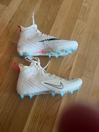 Nike Women’s Lacrosse Cleats