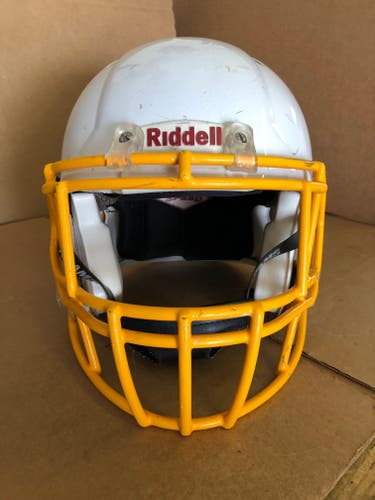 USED RIDDELL SPEED ADULT HELMET - MEDIUM - METALLIC WHITE