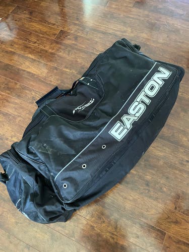 Eaton Hockey Bag