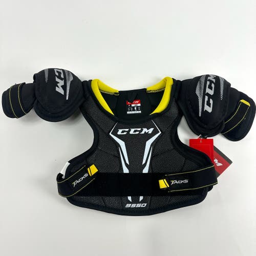 Brand New CCM 9550 Shoulder Pads - Youth Large