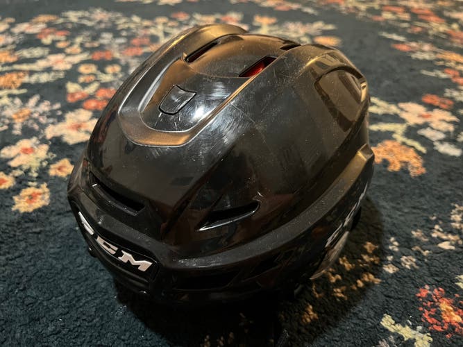 CCM Resistance - Small Helmet