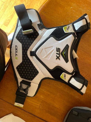 STX CELL V shoulder/chest pad