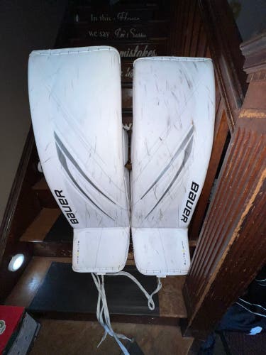 Bauer hyperlite 2 Leg Pads