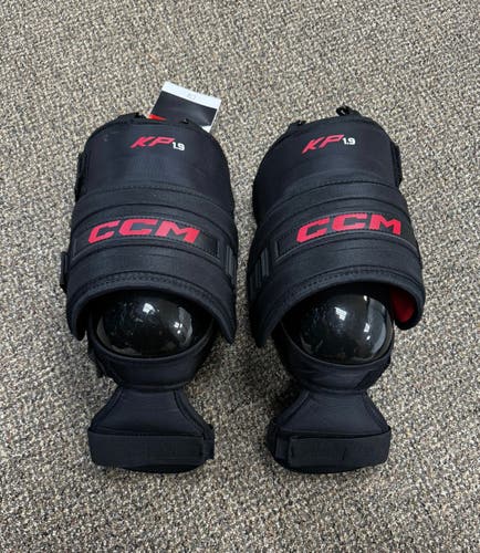 CCM KP 1.9 Knee Pad