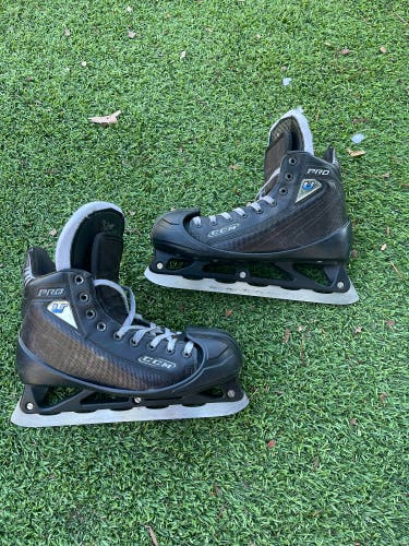 Used Senior CCM Regular Width  8 U+ Pro Hockey Goalie Skates