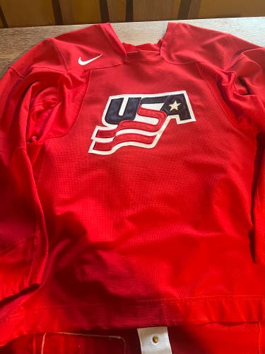 Red Used Size 60 Nike IIHF PRO STOCK Jersey