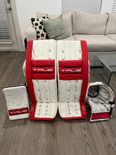 True Pro Stock L87 Goalie Full Set