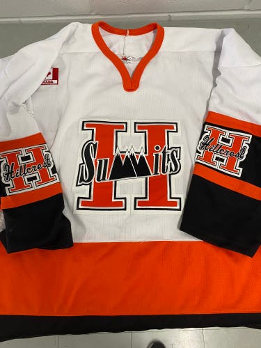 Hillcrest Summits XL white game jersey