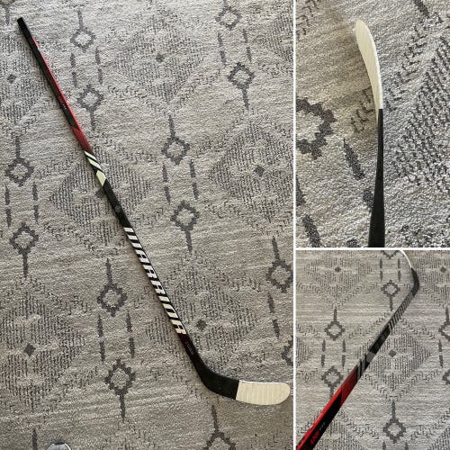 Warrior Alpha LX2 Hockey Stick - RH 82 Flex P28