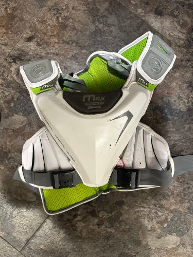 Maverick Shoulder Pads