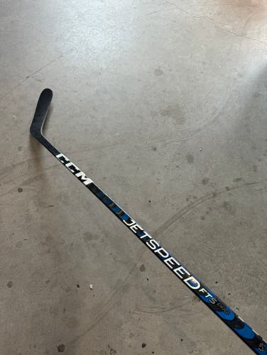 Used Senior CCM Right Handed P92M JetSpeed FT5 Pro Hockey Stick