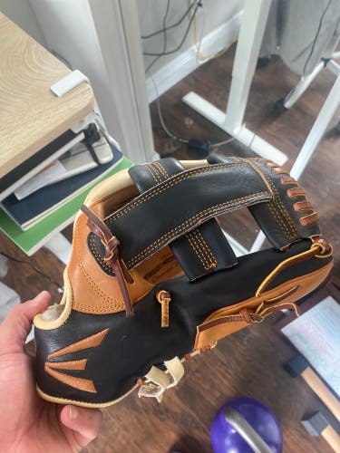 Easton Hybrid professional horween glove 11.75