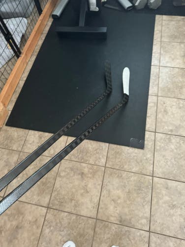 (2 Pack) CCM Ribcor Trigger 8 Pro