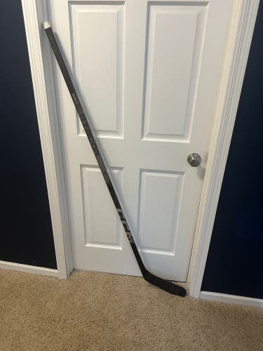 CCM Trigger 8 Pro SR LH P92m