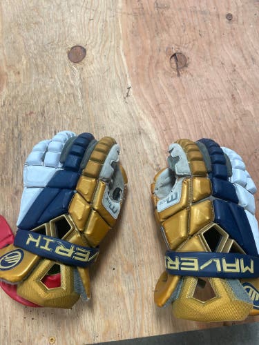 Used  Maverik Medium Max Lacrosse Gloves