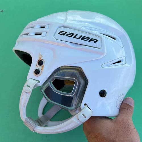 White Used Small Bauer Re-Akt 75 Helmet