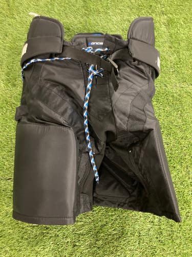 Black New Junior XL Warrior Koncept Hockey Pants