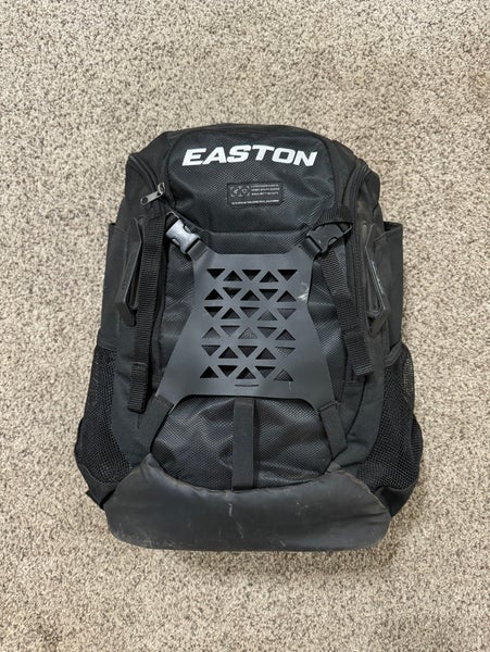 Easton softball bag