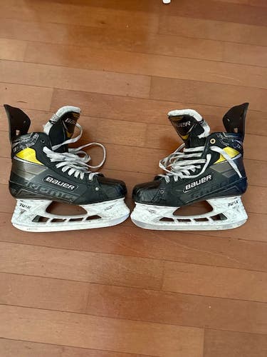 Used Senior Bauer Supreme 3S Pro Hockey Skates Regular Width Pro Stock 10