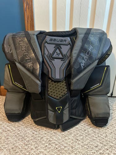 Goalie chest protector