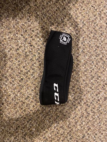 CCM neck guard