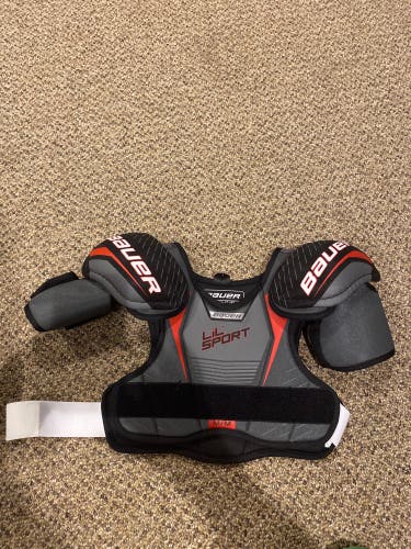 Used Medium Bauer Lil Sport Shoulder Pads