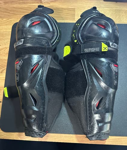 Used Bauer Vapor 3X Shin Guards 12”