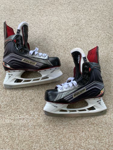 New Intermediate Bauer Vapor X Shift Hockey Skates Extra Wide Width Size 5