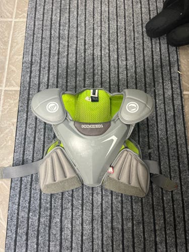 Maverik NOCSAE shoulderpads