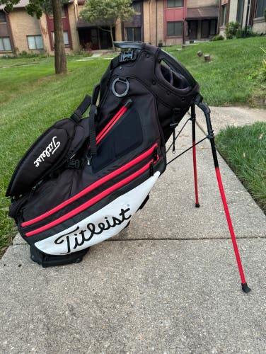 Titleist Hybrid Stand 14 Golf Bag