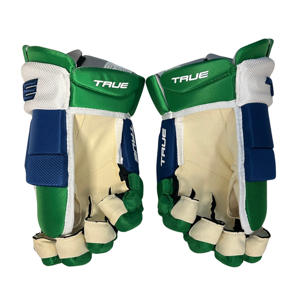 True Catalyst Pro Stock Gloves Hartford Whalers 13"