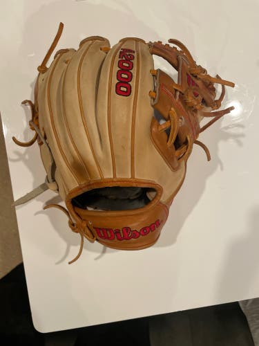 Used Infield 11.5" A2000 1786 Baseball Glove