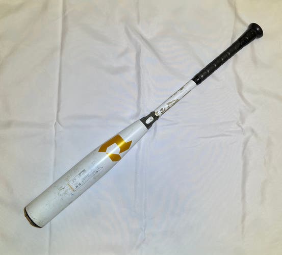 Used 2022 DeMarini USSSA Certified Composite 25 oz 30" CF Zen Bat