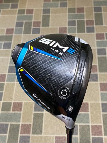 TaylorMade SIM 2 Max Driver RH Stiff Flex 10.5