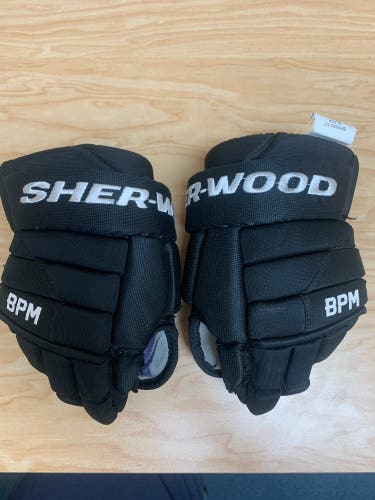 Sher-Wood Youth Hockey Gloves