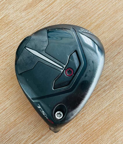 Titleist Right Handed (16.5*) 4 Wood TSR2 Fairway Wood (Head Only)