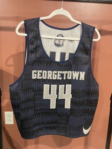 Georgetown Team Issued Practice Pinney XL