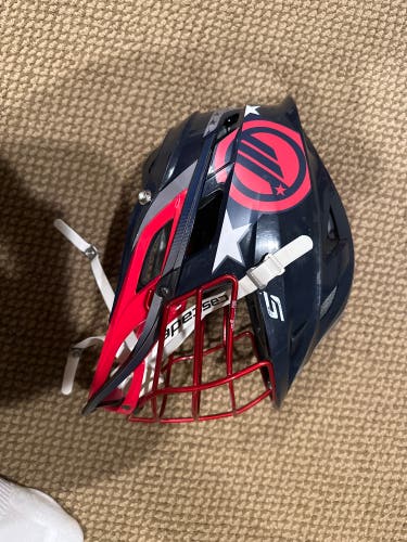 Maverik Showtime Helmet