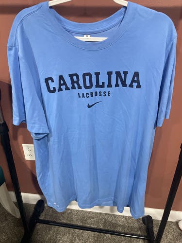 Team Issued UNC Shooter Shirt XL