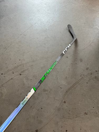 NHL Gently Used Senior CCM Left Hand P29 Flex 85 Pro Stock Jetspeed FT6 Pro Hockey Stick