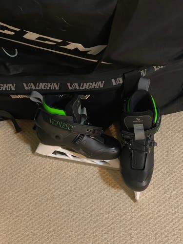 Bauer Konekt pro goalie skates