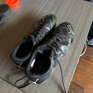 Black Used Size 8.0 (Women's 9.0) Puma Future Cleats