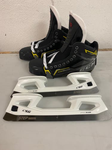 CCM AS3 G PRO Mens Pro Stock Size 8.5 Goalie Skates MIC 81534