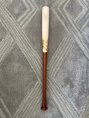 Used 2023 Marucci Maple 27 oz 30" JB19 Bat