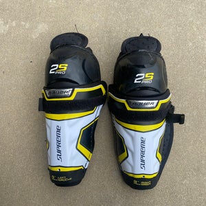 Bauer Supreme Shin Guard