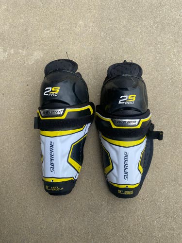 Bauer Supreme Shin Guard