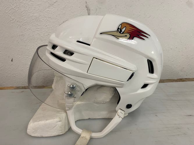 CCM Tacks 910 Pro Stock Hockey Helmet CCM Visor Combo Small White 81540