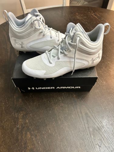 White New Size 12 (Women's 13) Adult Men's Under Armour Cleats